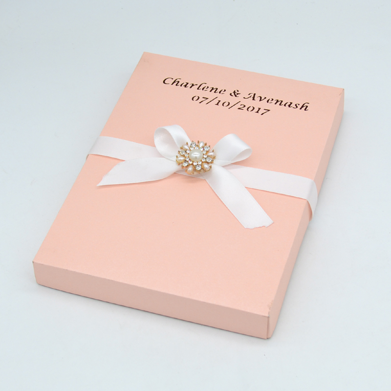 custom laser cut  wedding invi - Wedding Supply.Box reseña y precio